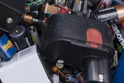 武威民勤上门回收德赛电池DESAY电池-上门回收汽车电池